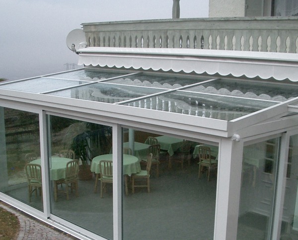 Referenzbilder zu unseren Fixdächern